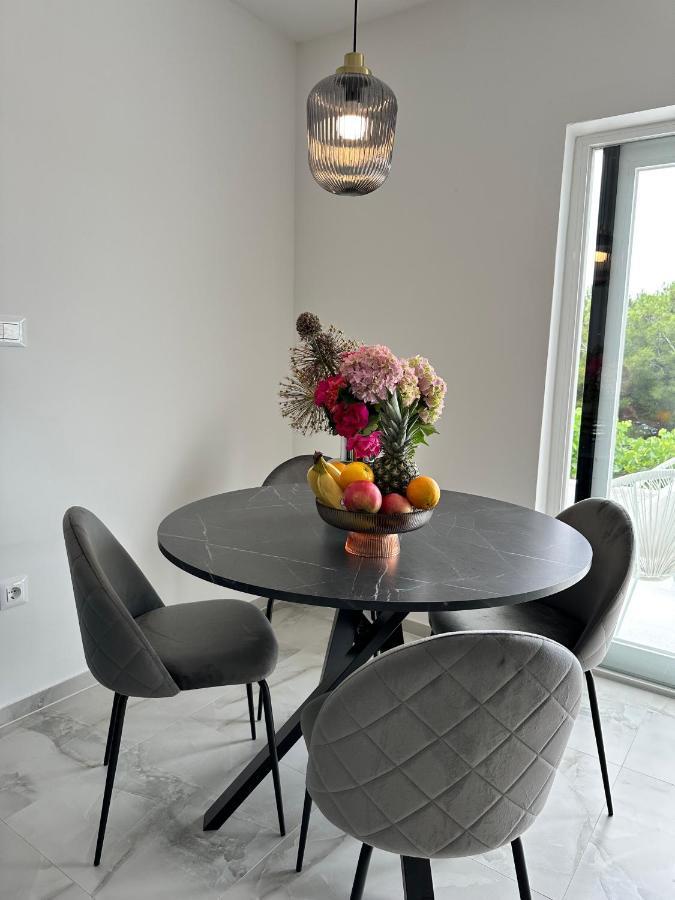 Olive View Apartment Brela Εξωτερικό φωτογραφία